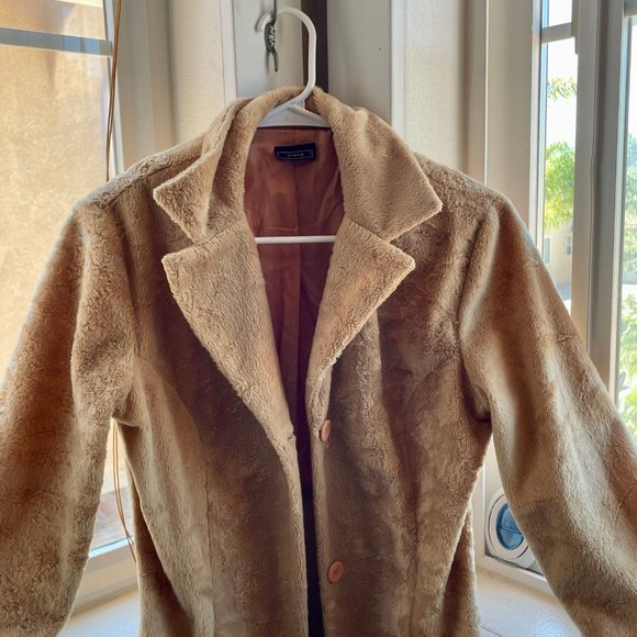 Coat - Picture 2 of 5